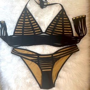 Beach Bunny Bikini SET XXL